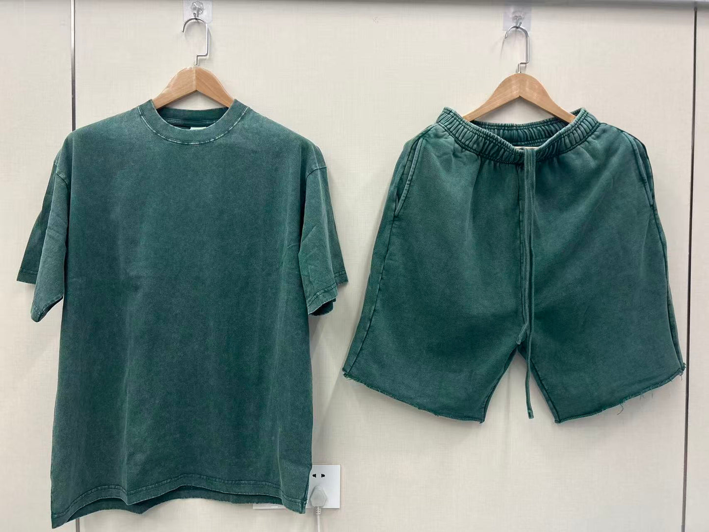 MONKEY WASH – VINTAGE TEE & SHORT SET