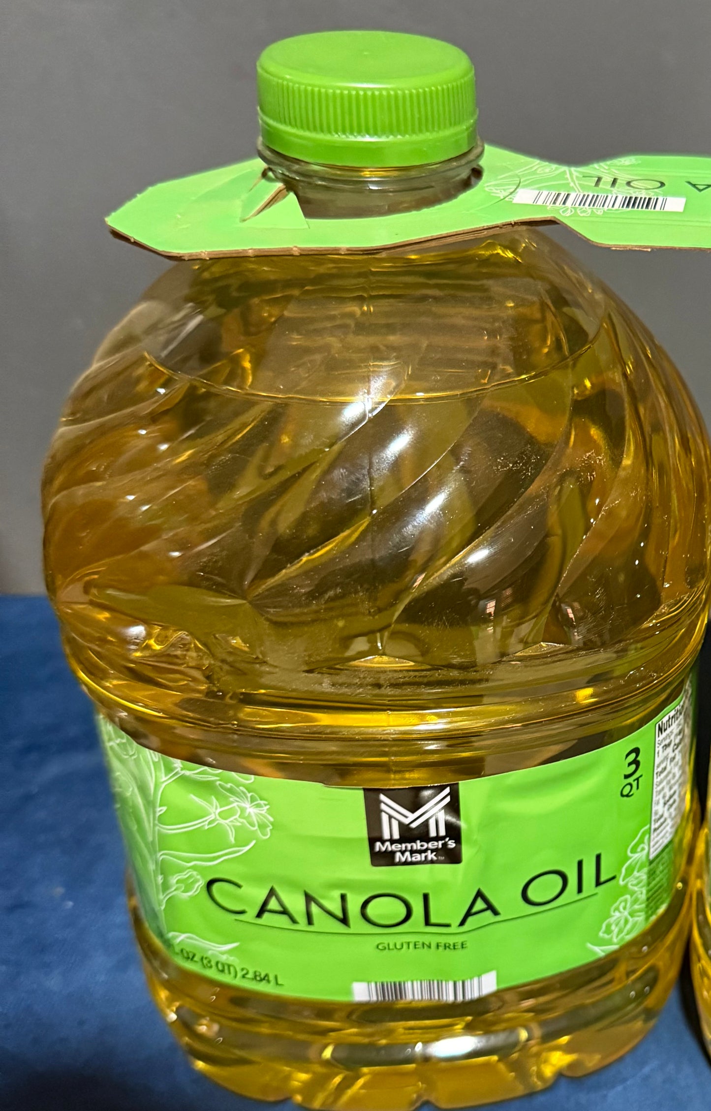 Member’s Mark™ Canola Oil – 3 QT Single Bottle or 6 QT (2-Pack) | Total 192 fl oz