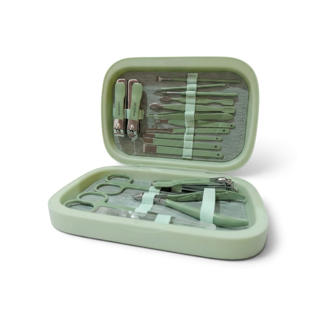 18-Piece Manicure & Pedicure Set – Stainless Steel Nail Kit with Travel Case