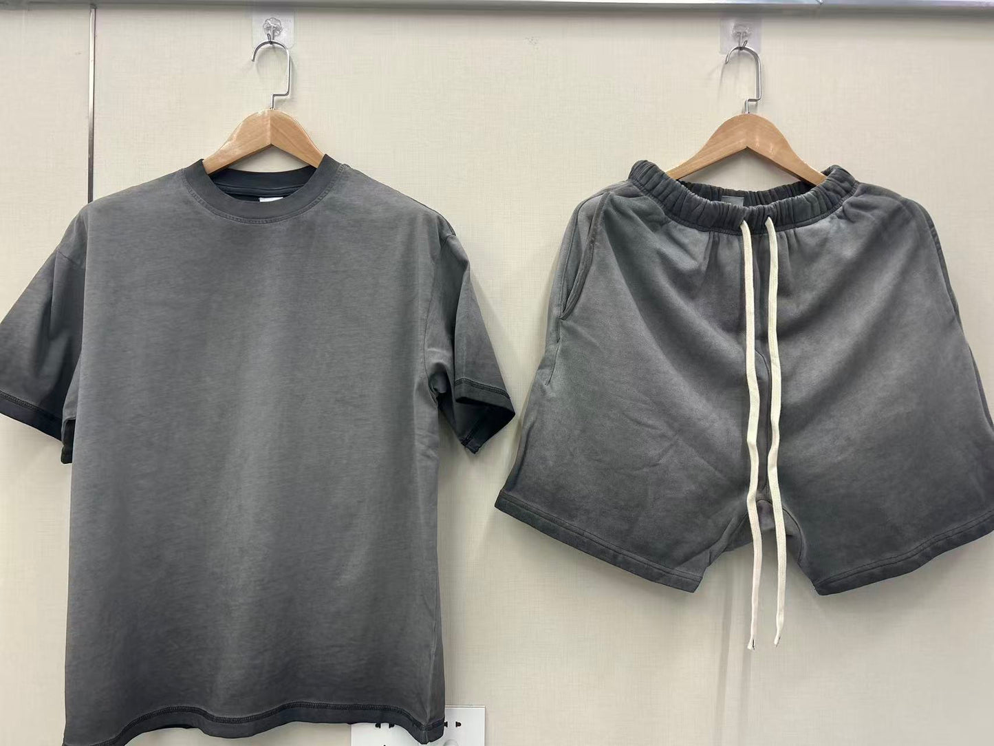 MONKEY WASH – VINTAGE TEE & SHORT SET